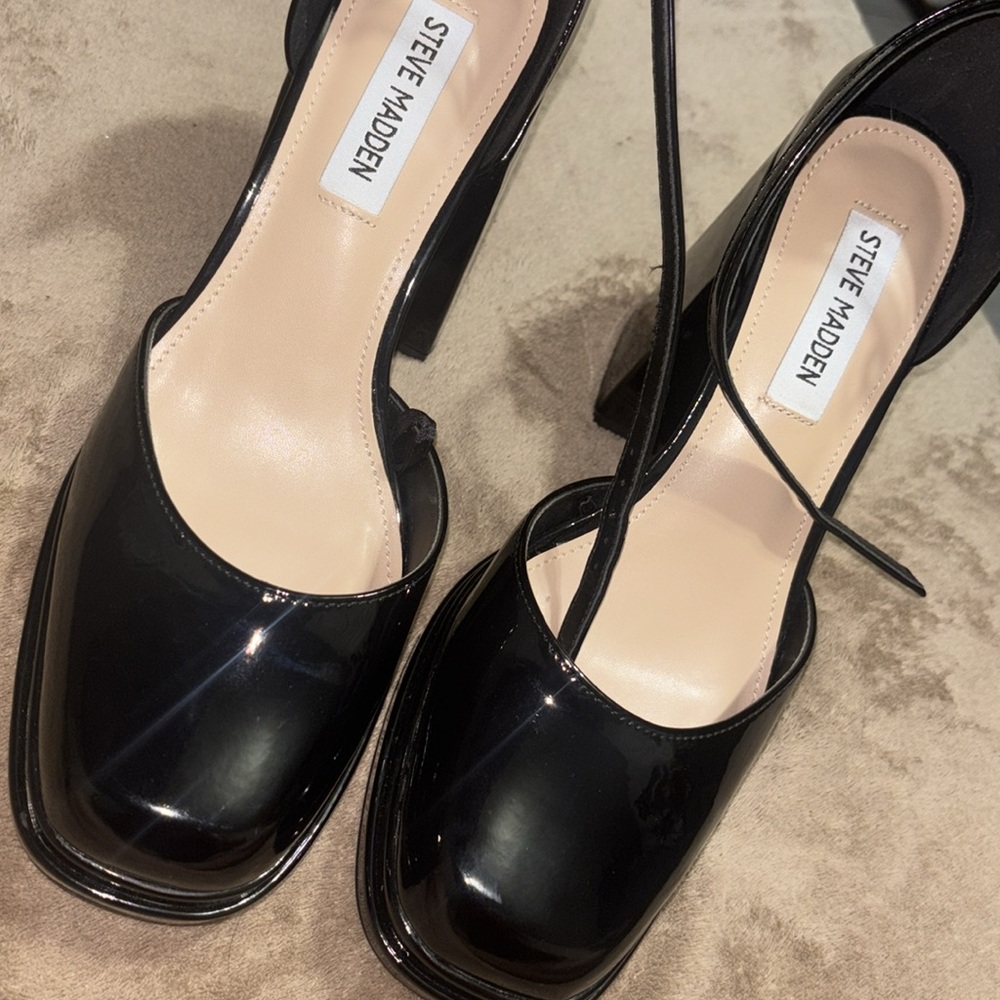 NWOT Steve Madden platform heels - Picture 2 of 7